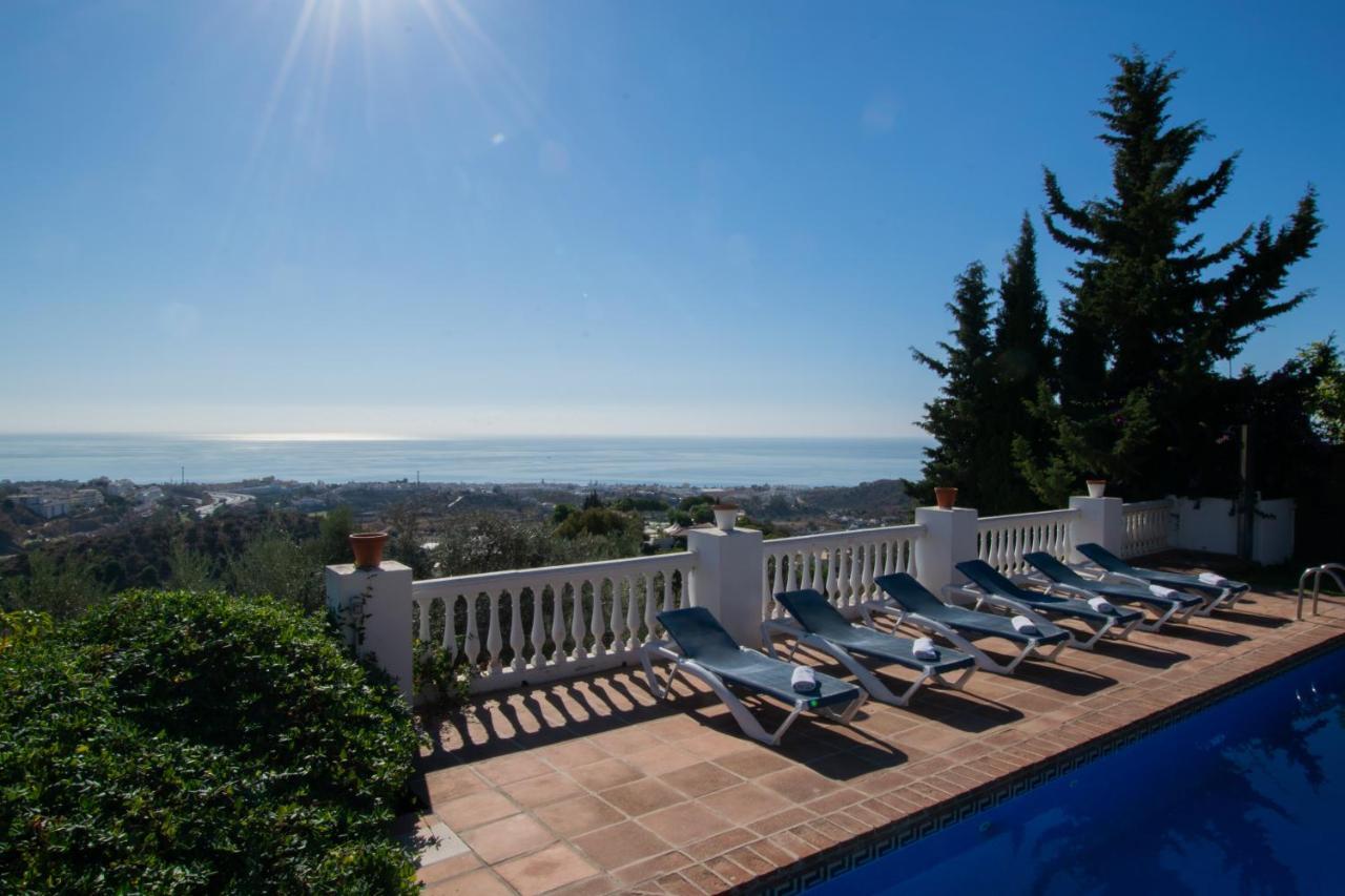 מאלגה Gran Villa Con Vistas Al Mar Y Piscina Privada מראה חיצוני תמונה